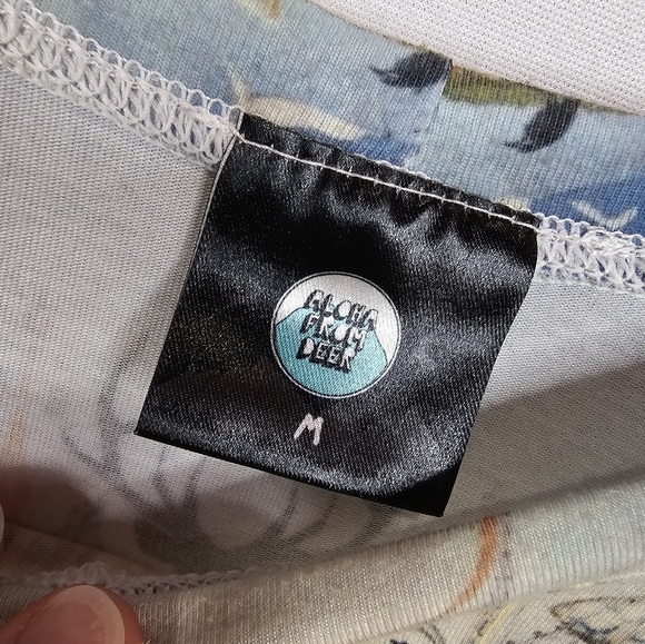 Aloha From Deer Hieronymous Bosch T-shirt - Picture 4 of 8